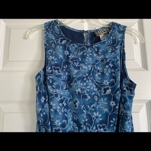 Beautiful sleeveless blue flowered dress.  Size small.